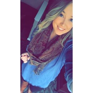 Meet your Posher, Bri